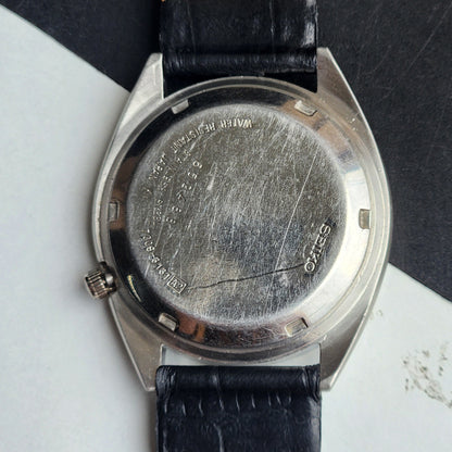 Vintage 1986 Original Seiko 5 Automatic 7009-3131  Grey Face 17 Jewels Day-Date Japanese Men's Wrist Watch EG127