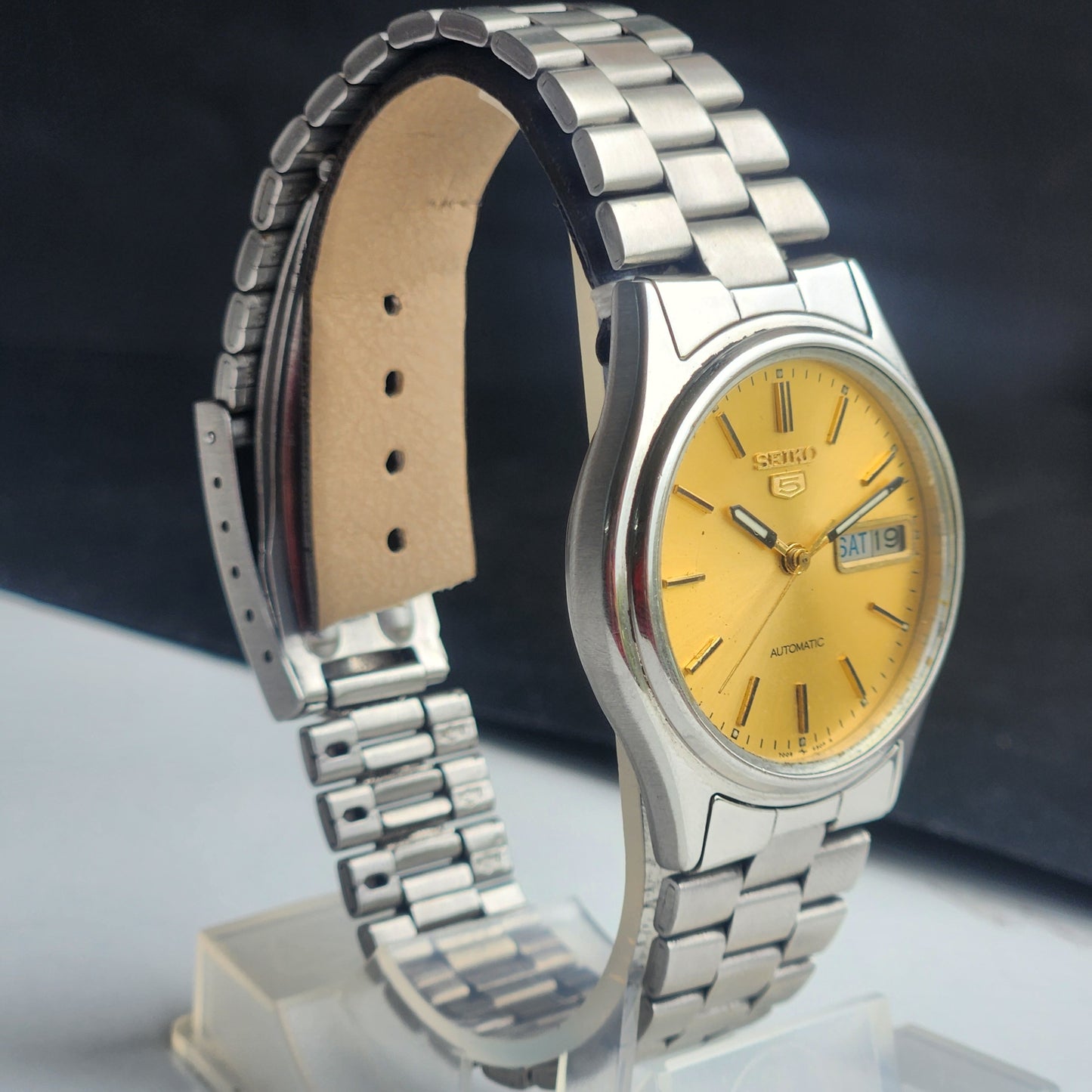 Vintage 1979 Original Seiko 5 Automatic 7009-3101 Golden Face 17 Jewels Day-Date Japanese Men's Wrist Watch EG135