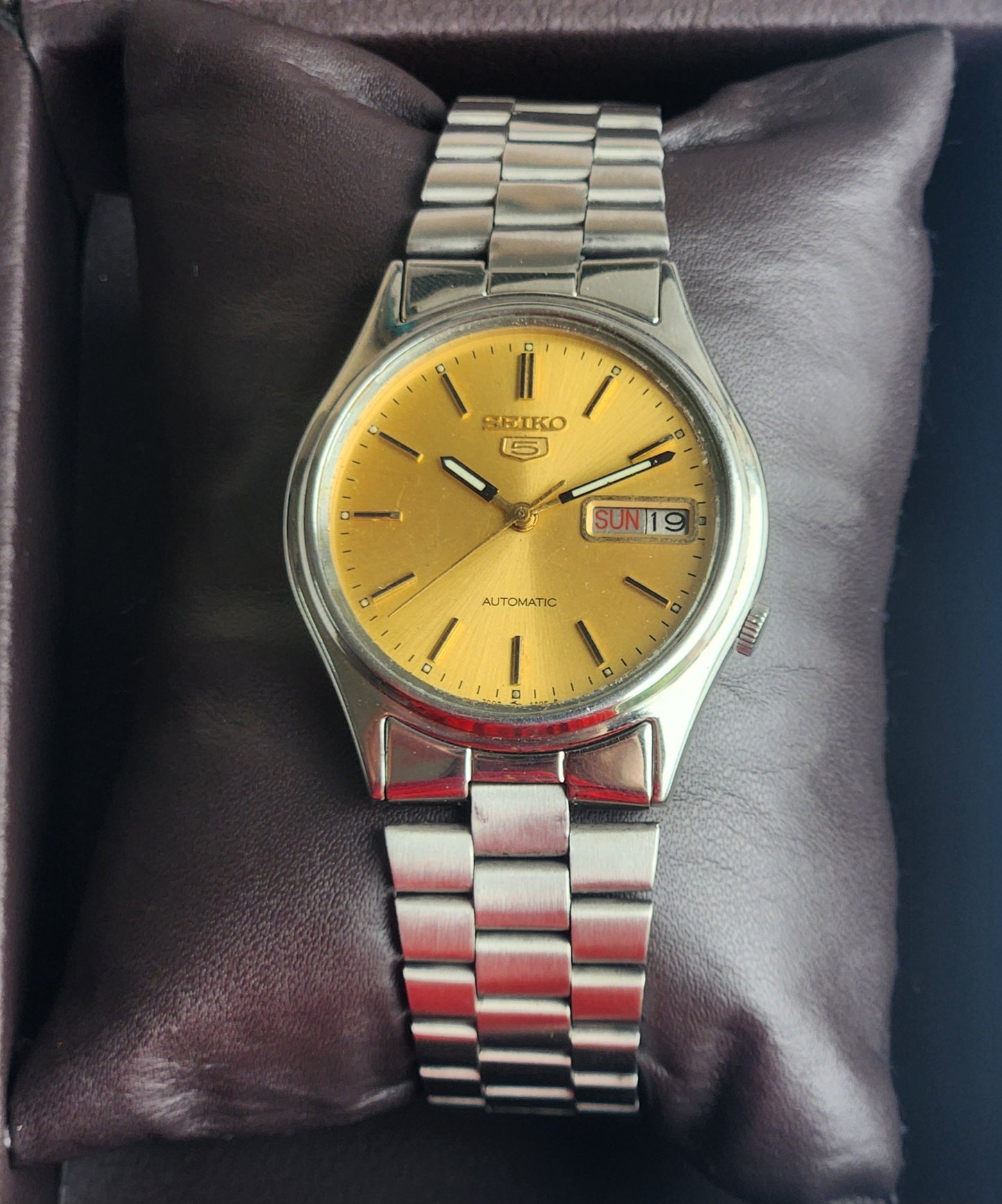 Vintage 1979 Original Seiko 5 Automatic 7009-3101 Golden Face 17 Jewels Day-Date Japanese Men's Wrist Watch EG135