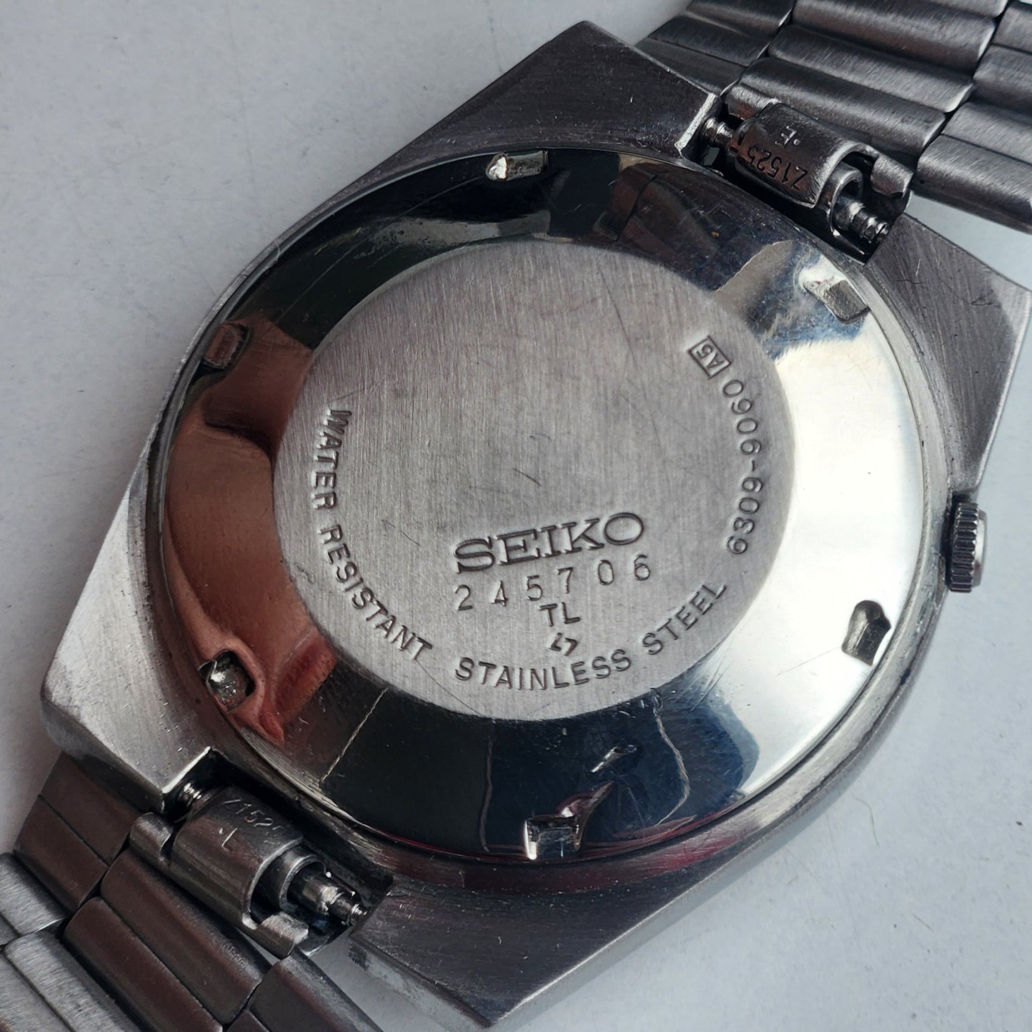 Vintage 1982 Original Seiko 5 Automatic 6309-9060 Silver Face 17 Jewels Day-Date Japanese Men's Wrist Watch EG138
