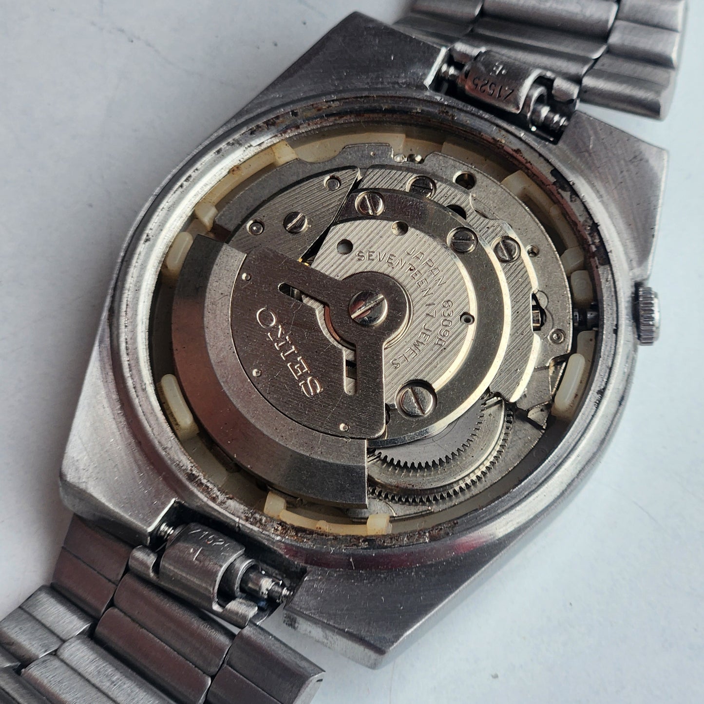 Vintage 1982 Original Seiko 5 Automatic 6309-9060 Silver Face 17 Jewels Day-Date Japanese Men's Wrist Watch EG138
