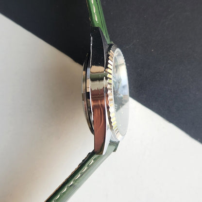 Vintage HMT Kohinoor Hand Winding 17 Jewels Green Face Fluted Bezel Green Leather strap Men's Wrist Watch G41