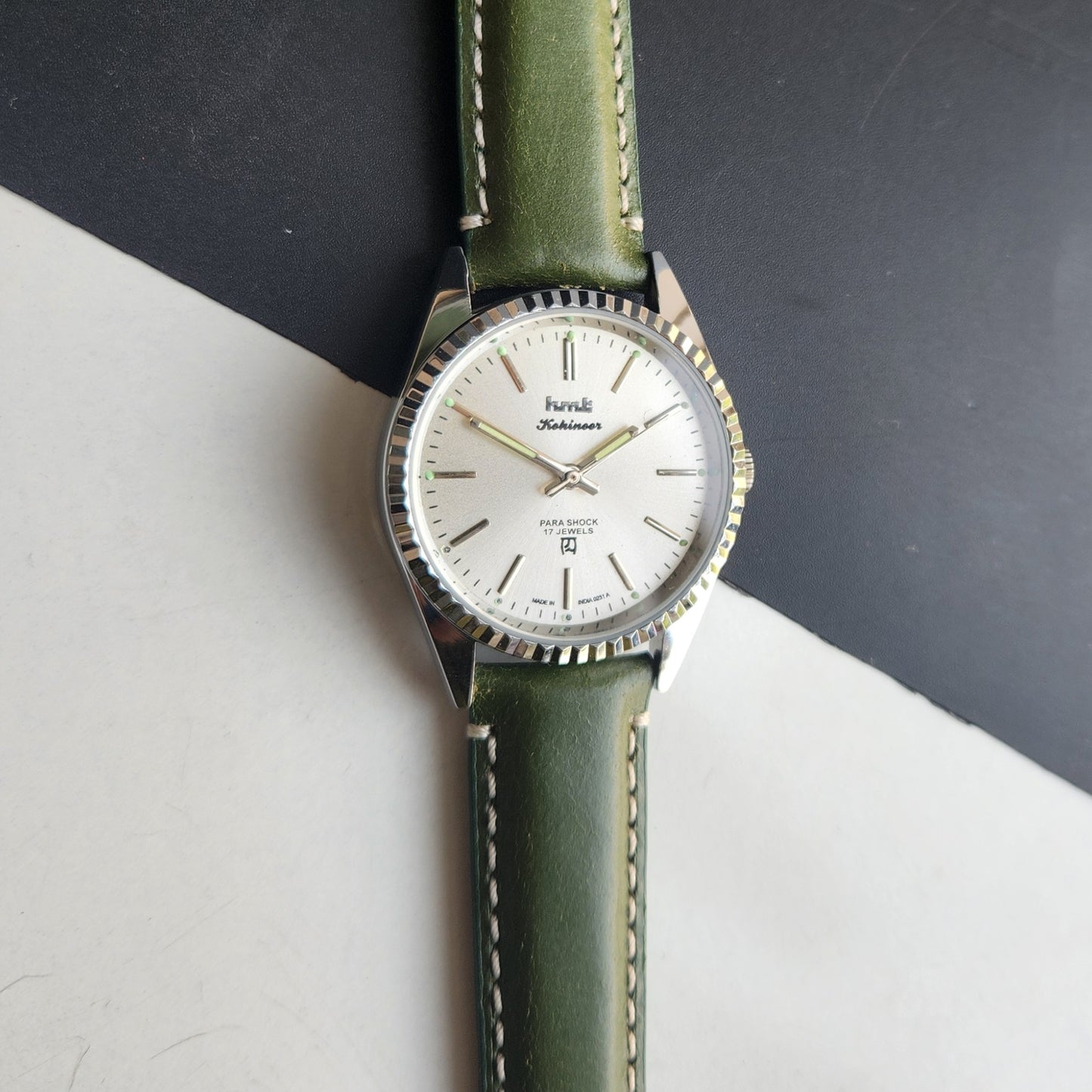 Vintage HMT Kohinoor Hand Winding 17 Jewels Silver Face Fluted Bezel Green Leather strap Men's Wrist Watch G39