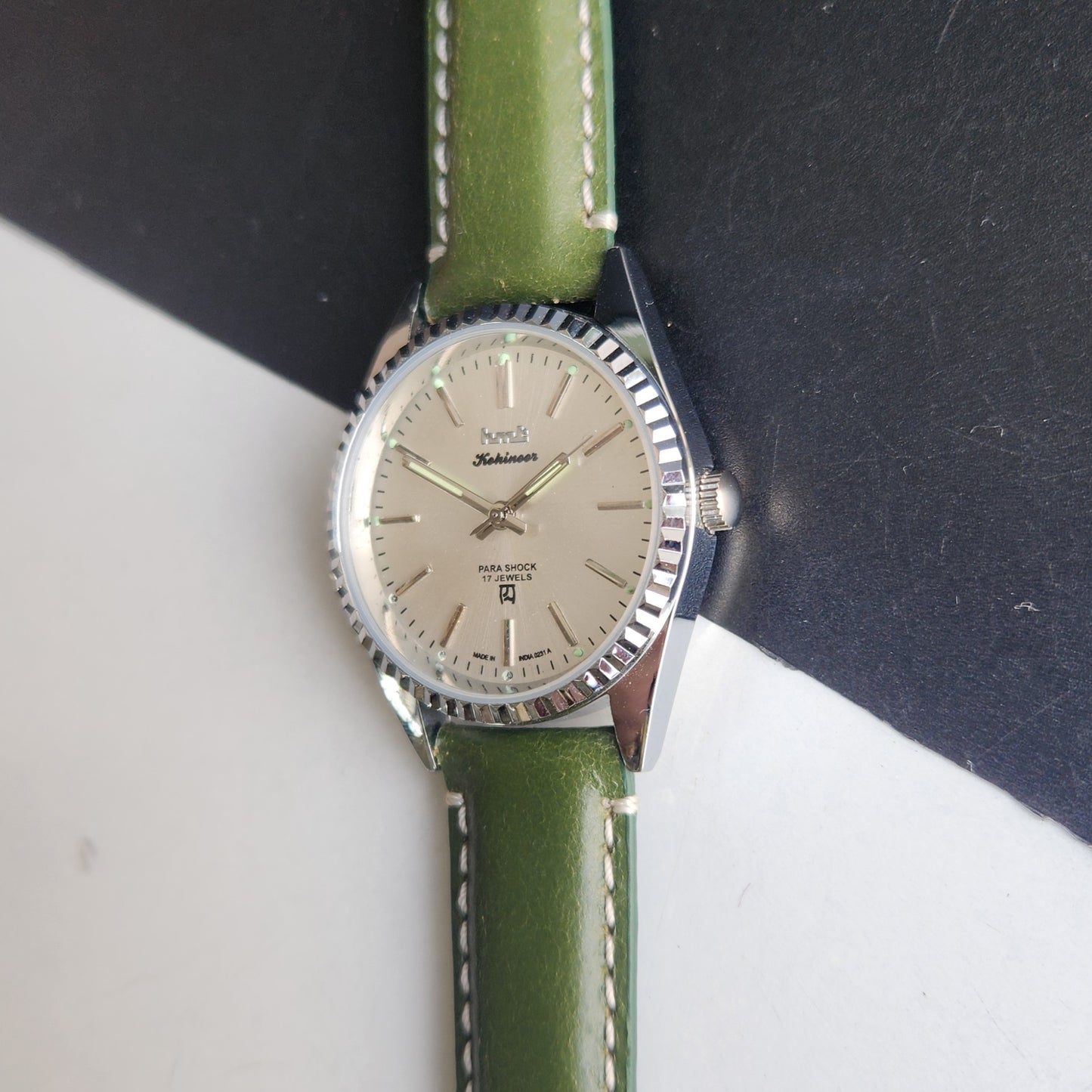Vintage HMT Kohinoor Hand Winding 17 Jewels Silver Face Fluted Bezel Green Leather strap Men's Wrist Watch G39