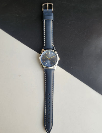 Vintage HMT Kohinoor Hand Winding 17 Jewels Blue Face Fluted Bezel Blue Leather strap Men's Wrist Watch G38