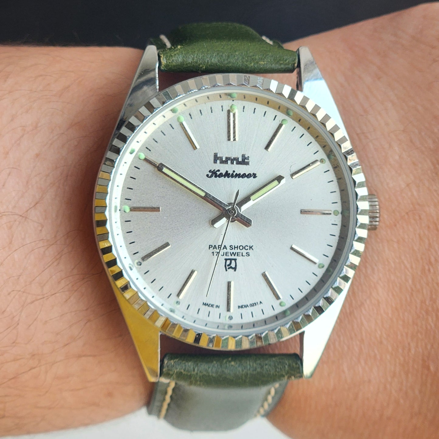 Vintage HMT Kohinoor Hand Winding 17 Jewels Silver Face Fluted Bezel Green Leather strap Men's Wrist Watch G39
