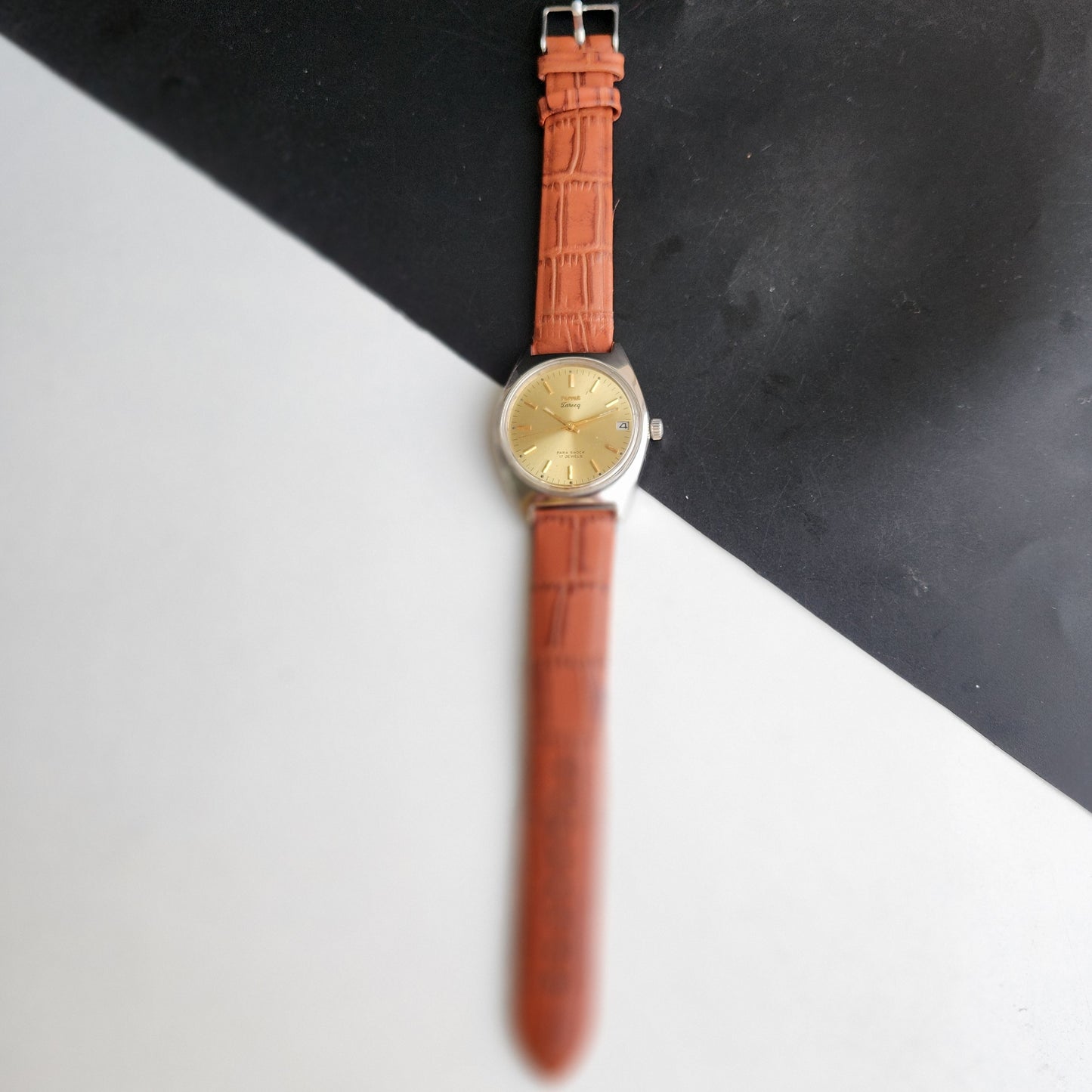 Vintage Original HMT Tareeq Hand Winding 17 Jewels Golden Face Brown Leather Strap Date Men's Wrist Watch G04