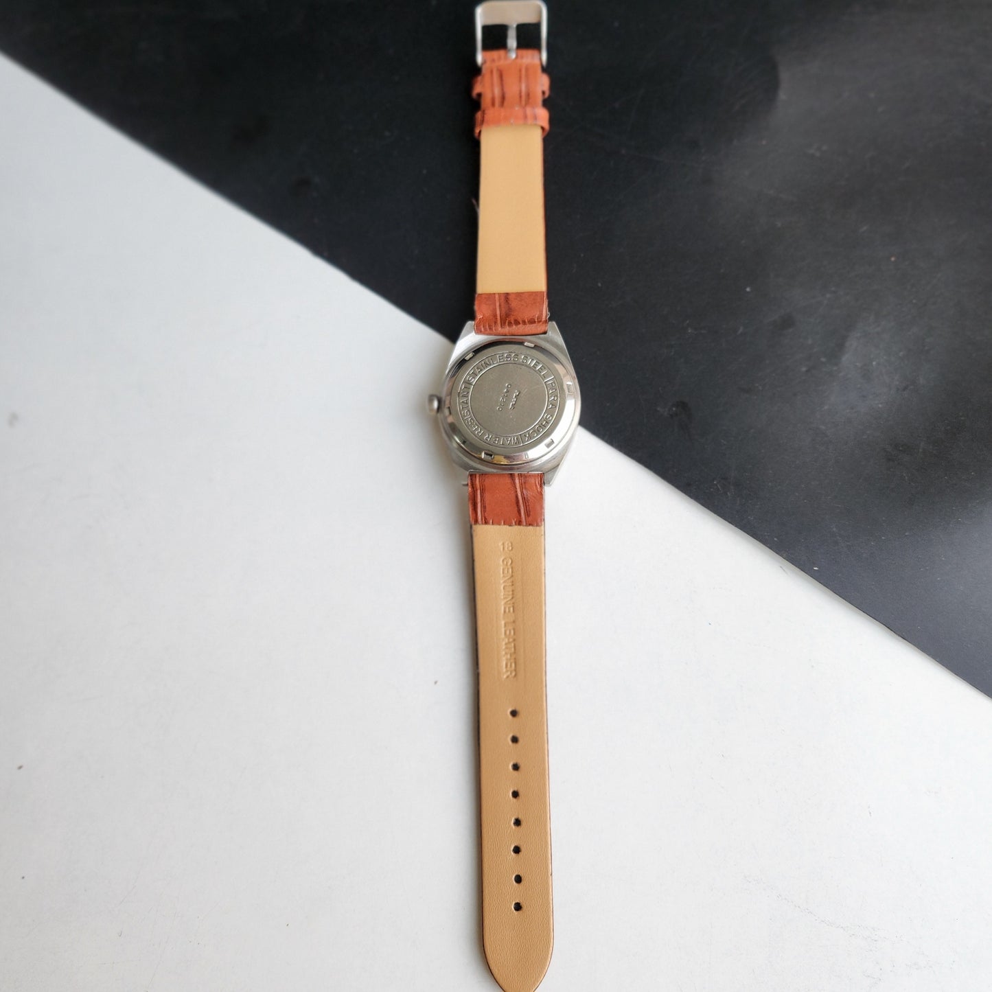Vintage Original HMT Tareeq Hand Winding 17 Jewels Golden Face Brown Leather Strap Date Men's Wrist Watch G04