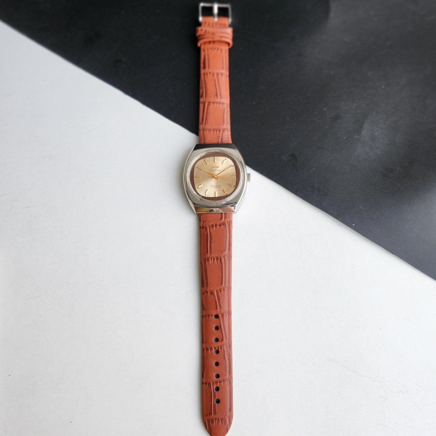 Vintage Original HMT Chethan Hand Winding 17 Jewels Golden Face Brown Leather Strap Men's Wrist Watch G08