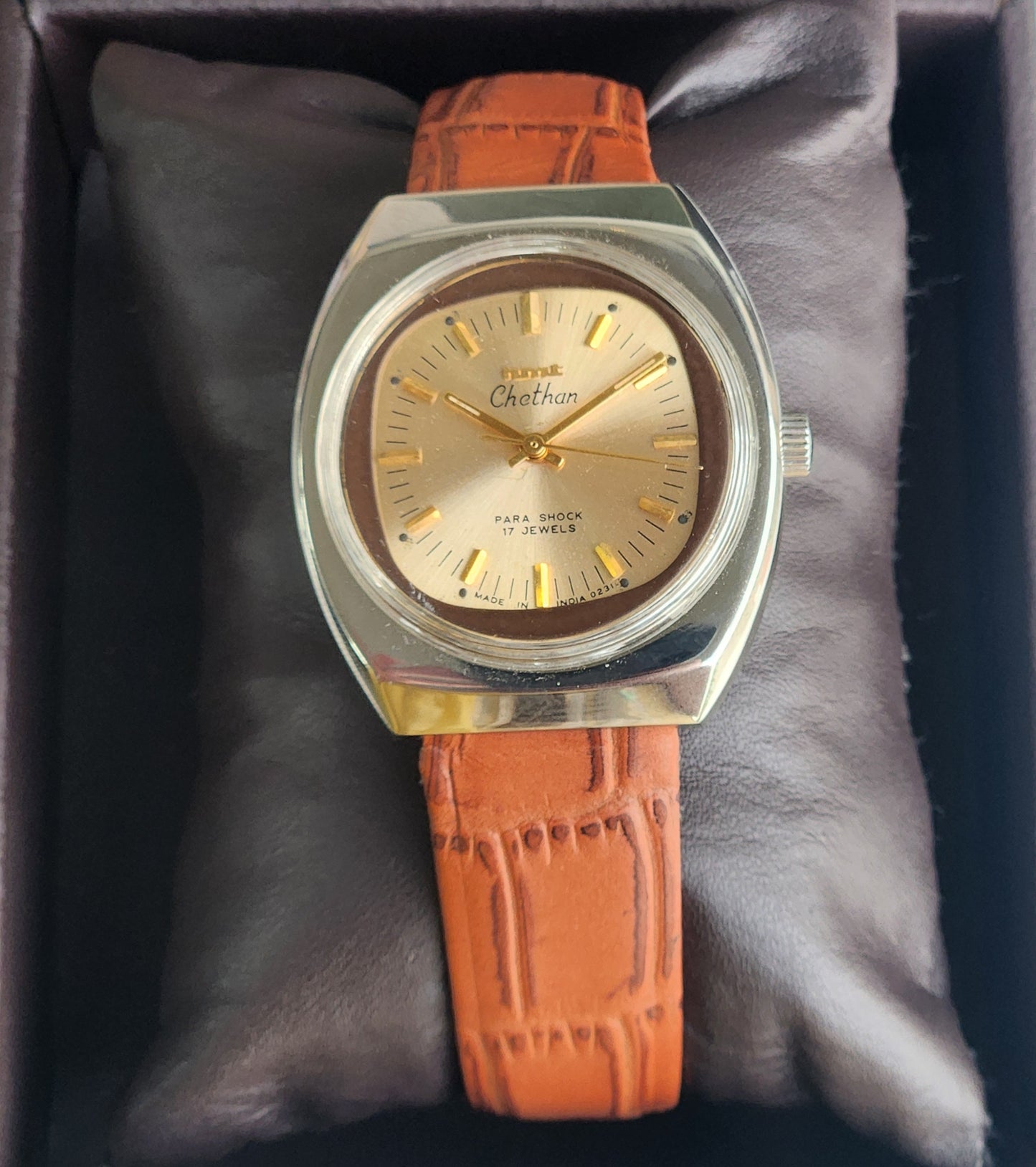 Vintage Original HMT Chethan Hand Winding 17 Jewels Golden Face Brown Leather Strap Men's Wrist Watch G08