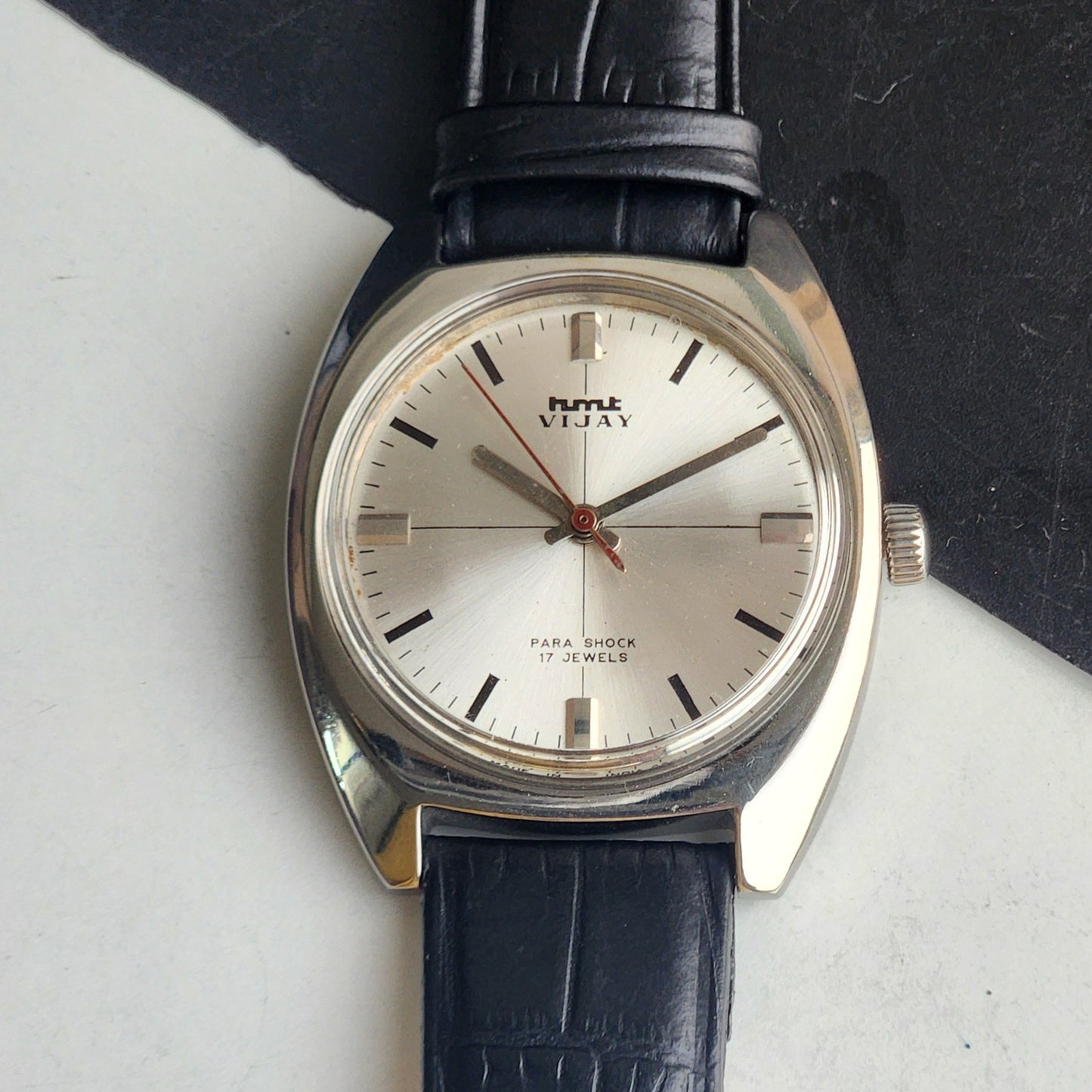 Vintage Original HMT Vijay Hand Winding 17 Jewels Silver Black Leather Strap Men's Wrist Watch G05