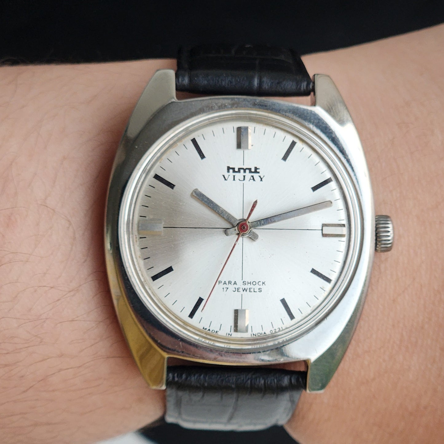 Vintage Original HMT Vijay Hand Winding 17 Jewels Silver Black Leather Strap Men's Wrist Watch G05