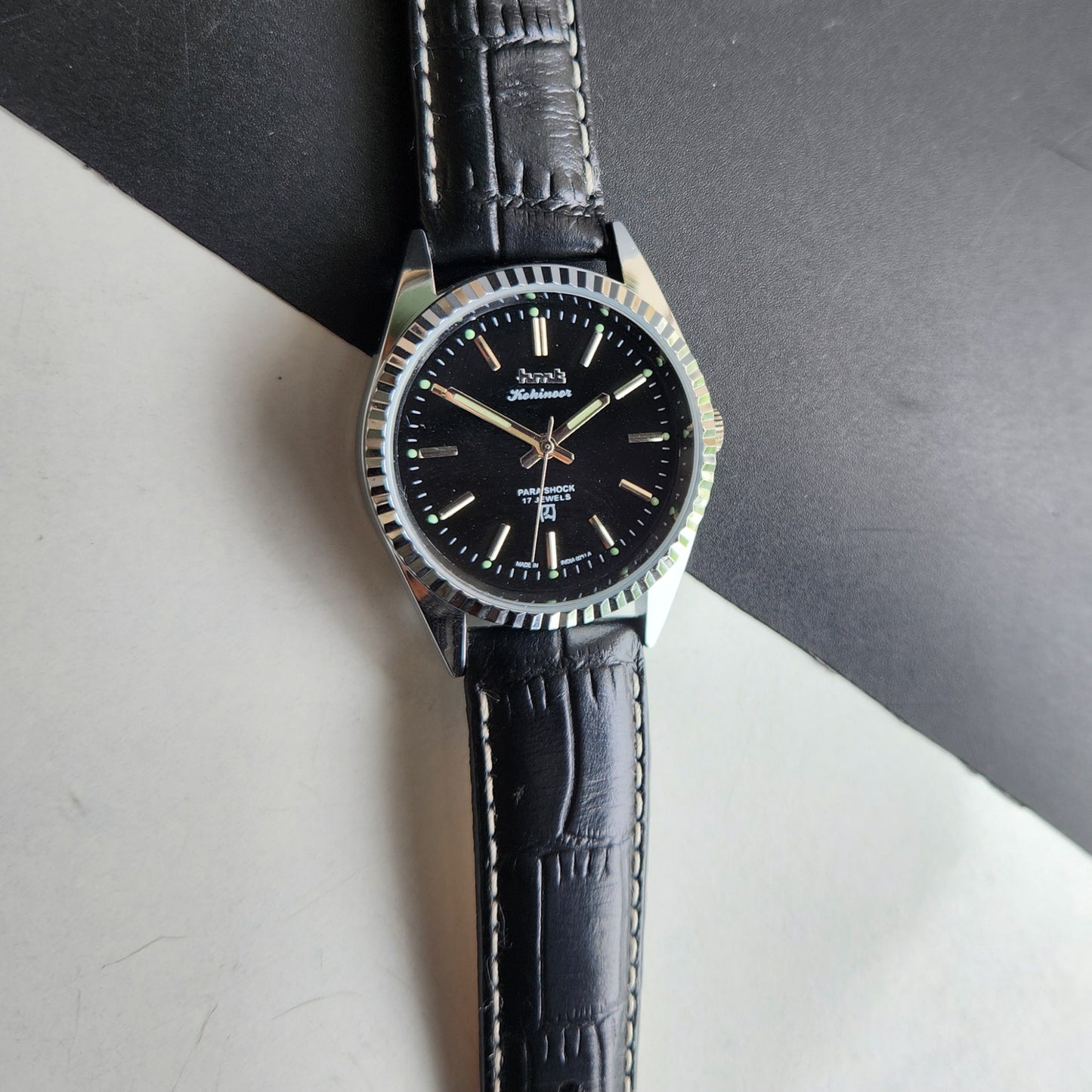 Vintage HMT Kohinoor Hand Winding 17 Jewels Black Face Fluted Bezel Black Leather strap Men's Wrist Watch G32