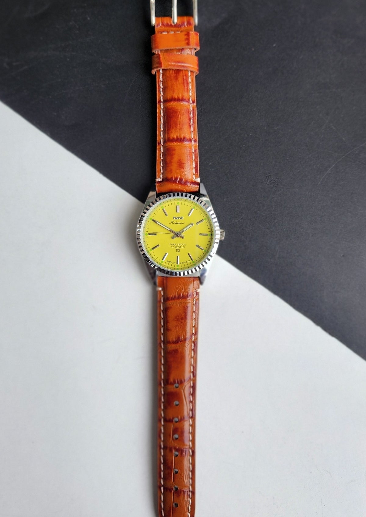 Vintage MOD HMT Kohinoor Hand Winding 17 Jewels Yellow Face Fluted Bezel Brown Leather strap Men's Wrist Watch G31