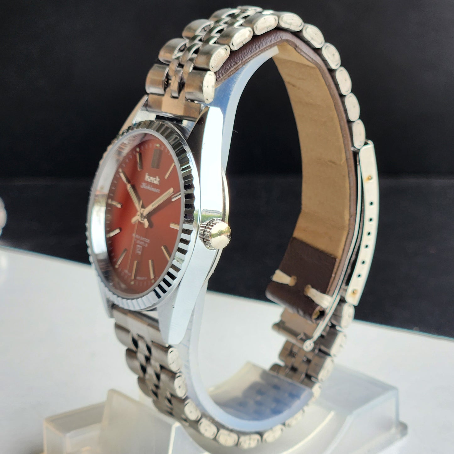 Vintage HMT Kohinoor Hand Winding 17 Jewels Red Face Fluted Bezel  Jubilee Bracelet Men's Wrist Watch G15