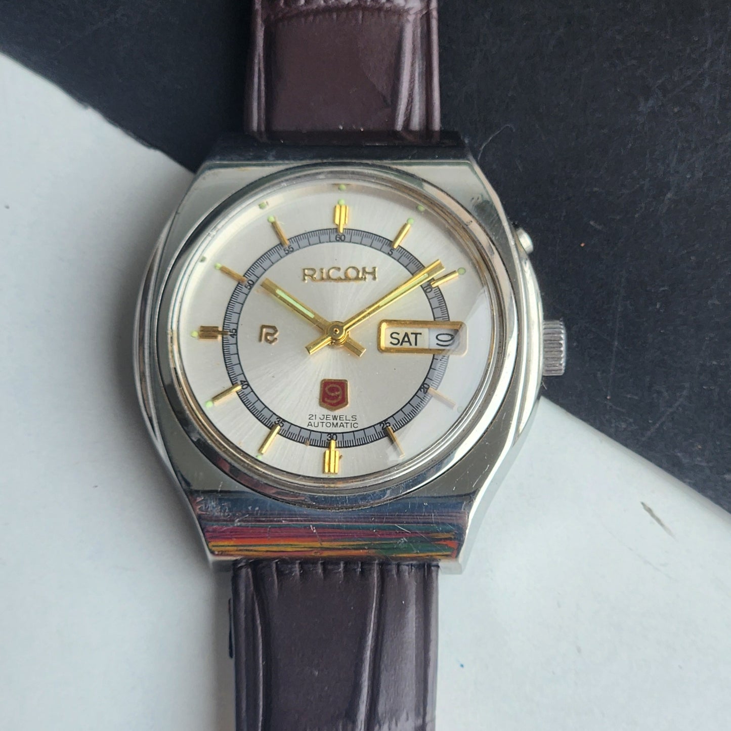 Vintage Original Ricoh R31 Silver Face Automatic 21 Jewels Brown Croco Leather Strap Men's Wrist Watch G30