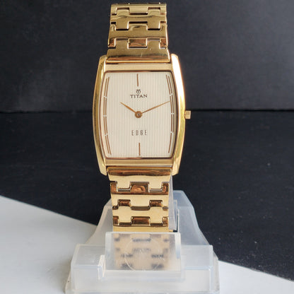 Original TITAN EDGE 1044YCE31 Barrel Golden Face 29MM Case Men's Watch G87