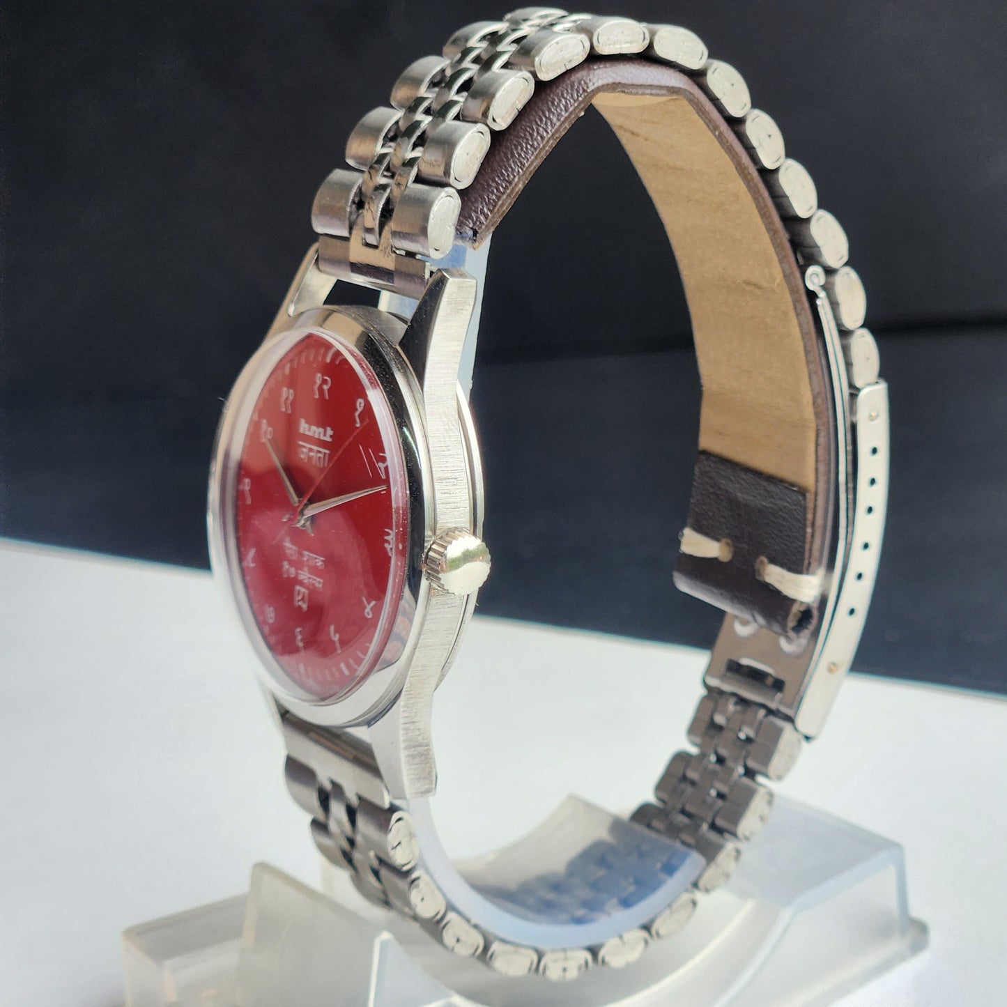 Vintage HMT Janata Devanagari Hand Winding 17 Jewels Red Face 35MM Silver Case Exhibition Back Men's Wrist Watch G48