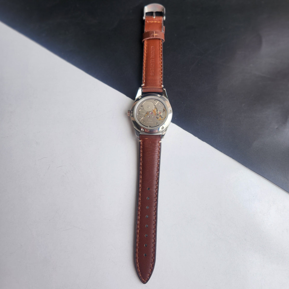Vintage MOD HMT Janata Devanagari Hand Winding 17 Jewels Yellow Face 35MM Silver Case Brown Leather Strap Men's Wrist Watch G66