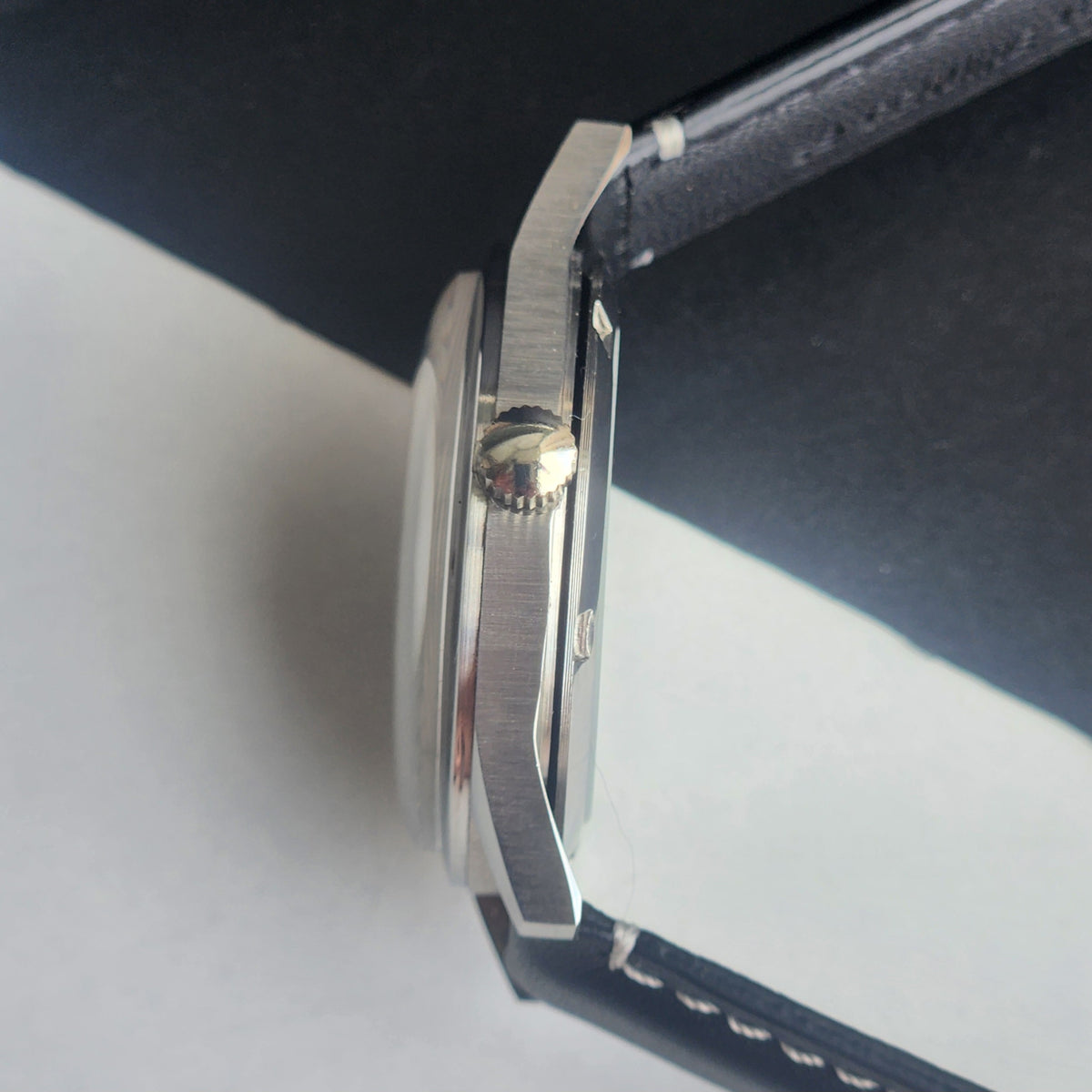 Vintage MOD HMT Janata Urdu/Arabic Hand Winding 17 Jewels Tiffany Face 35MM Silver Case Black Leather Strap Men's Wrist Watch G67
