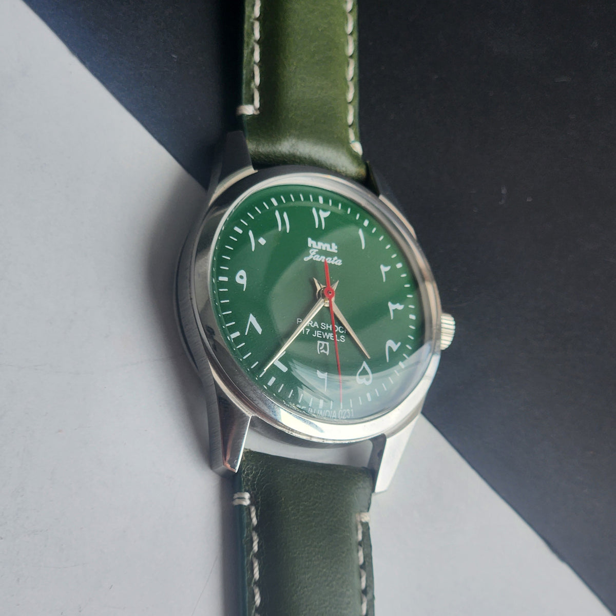 Vintage MOD  HMT Janata Urdu/Arabic Hand Winding 17 Jewels Green Face 35MM Silver Case Green Leather Strap Men's Wrist Watch G70