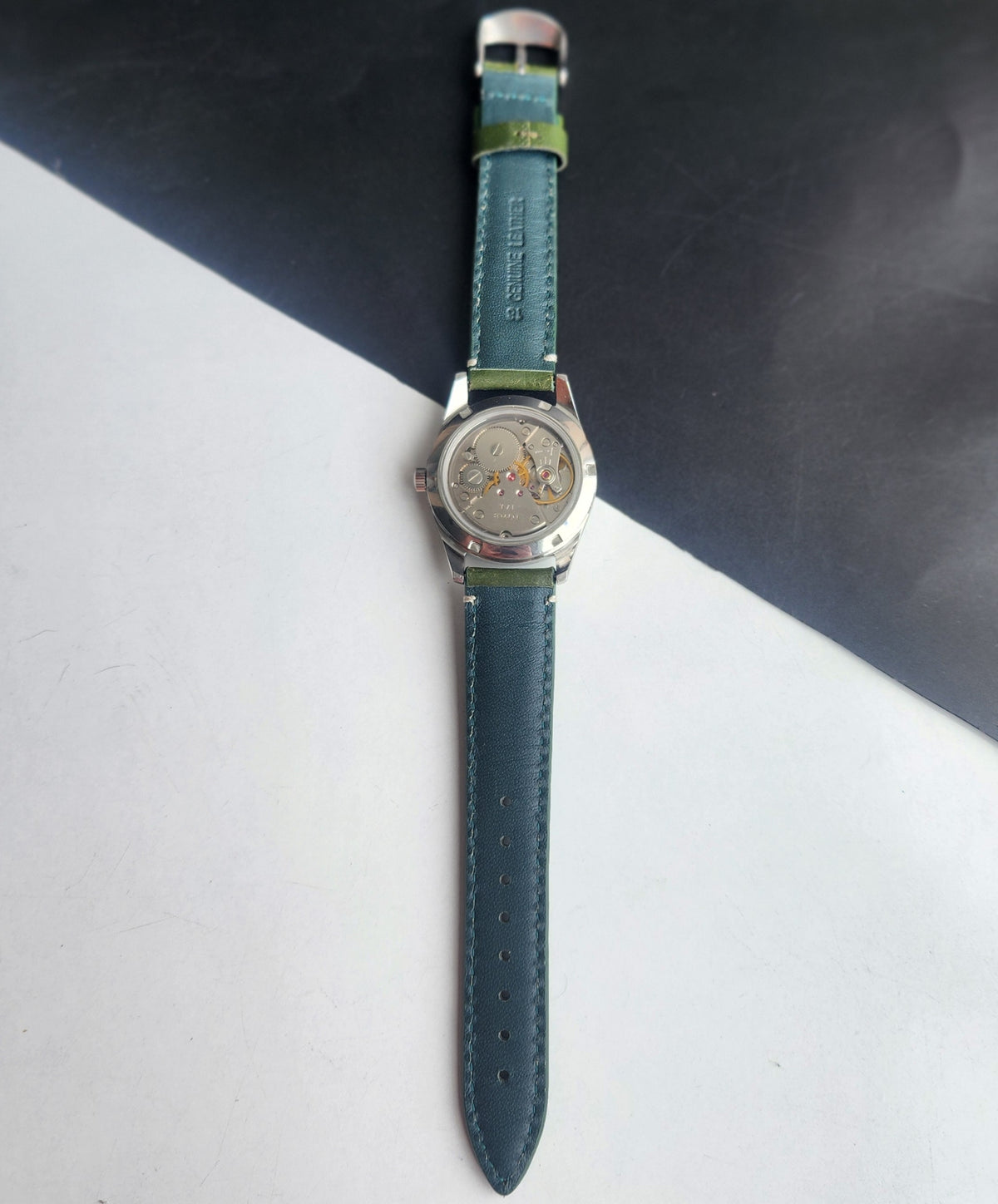 Vintage MOD  HMT Janata Urdu/Arabic Hand Winding 17 Jewels Green Face 35MM Silver Case Green Leather Strap Men's Wrist Watch G70