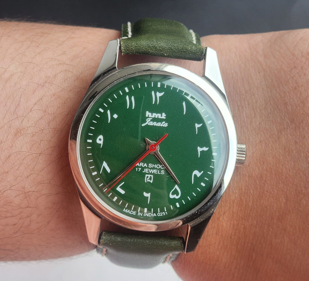 Vintage MOD  HMT Janata Urdu/Arabic Hand Winding 17 Jewels Green Face 35MM Silver Case Green Leather Strap Men's Wrist Watch G70