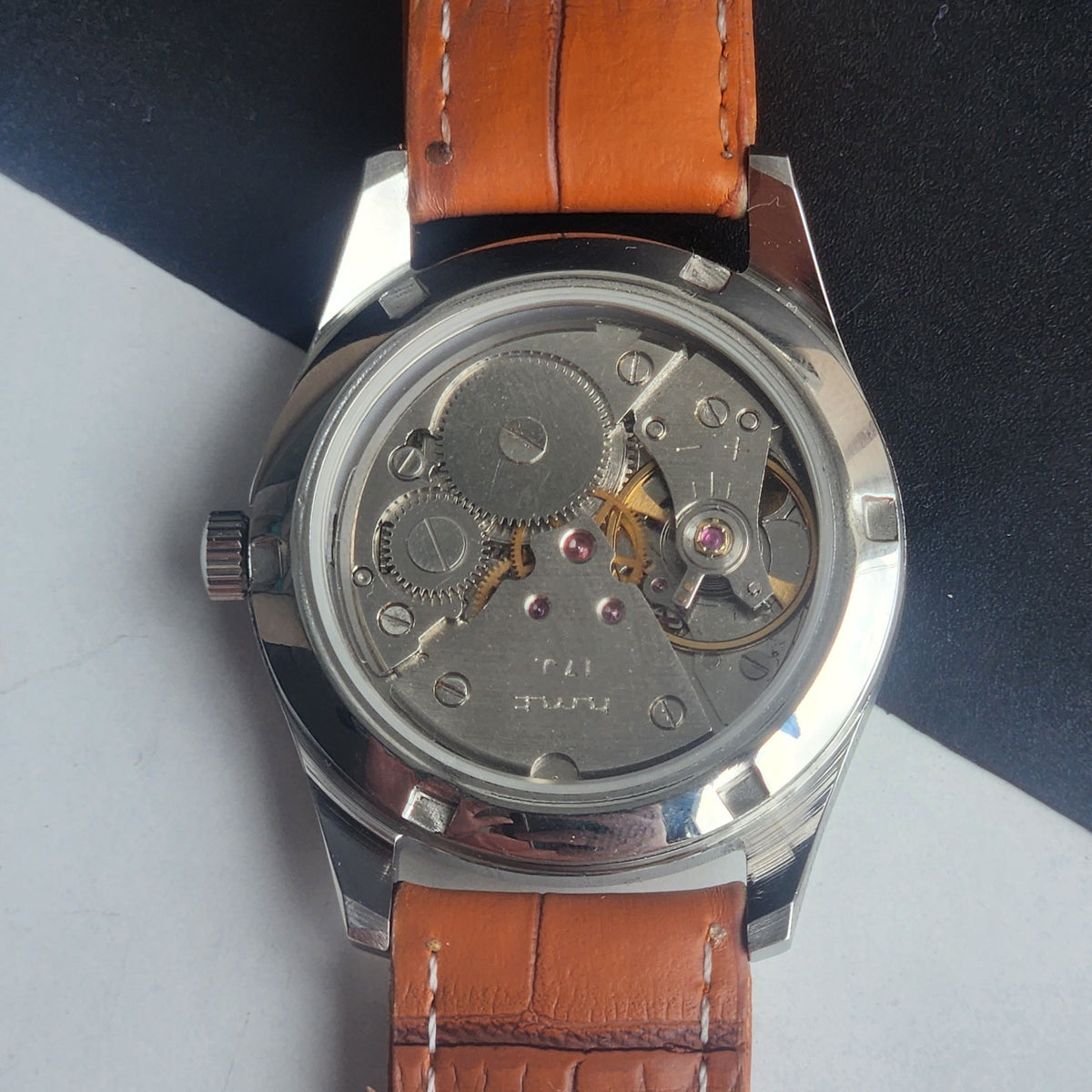 Vintage MOD HMT Janata Urdu/Arabic Hand Winding 17 Jewels Yellow Face 35MM Silver Case Brown Leather Strap Men's Wrist Watch G71