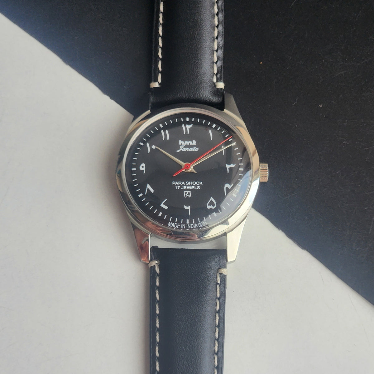 Vintage MOD HMT Janata Urdu/Arabic Hand Winding 17 Jewels Black Face 35MM Silver Case Black Leather Strap Men's Wrist Watch G73
