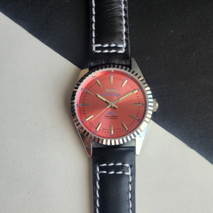 Vintage HMT Himalaya Hand Winding 17 Jewels Pink Face 35mm Silver Case With Fluted Bezel Black Leather Strap Men's Wrist Watch G77