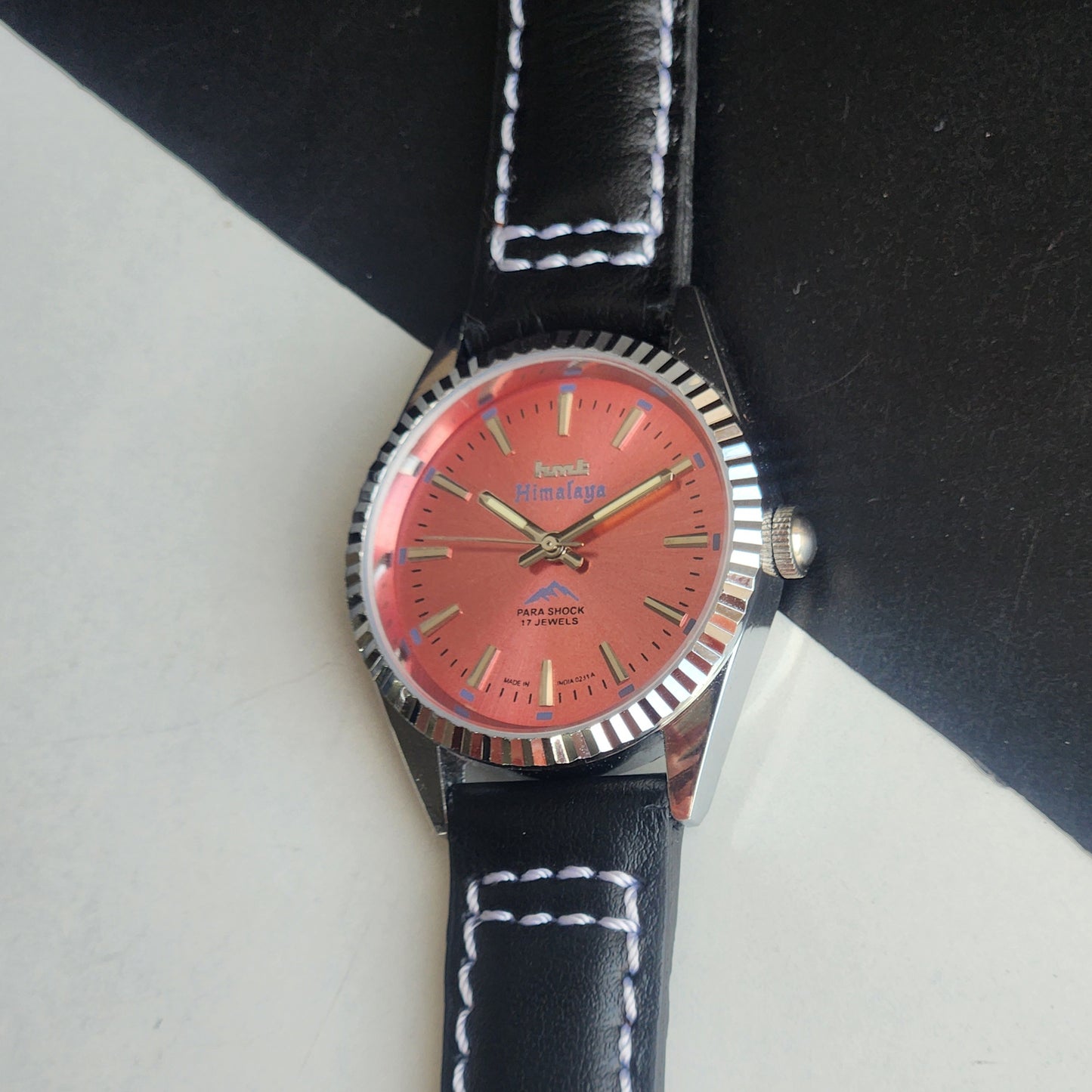 Vintage HMT Himalaya Hand Winding 17 Jewels Pink Face 35mm Silver Case With Fluted Bezel Black Leather Strap Men's Wrist Watch G77