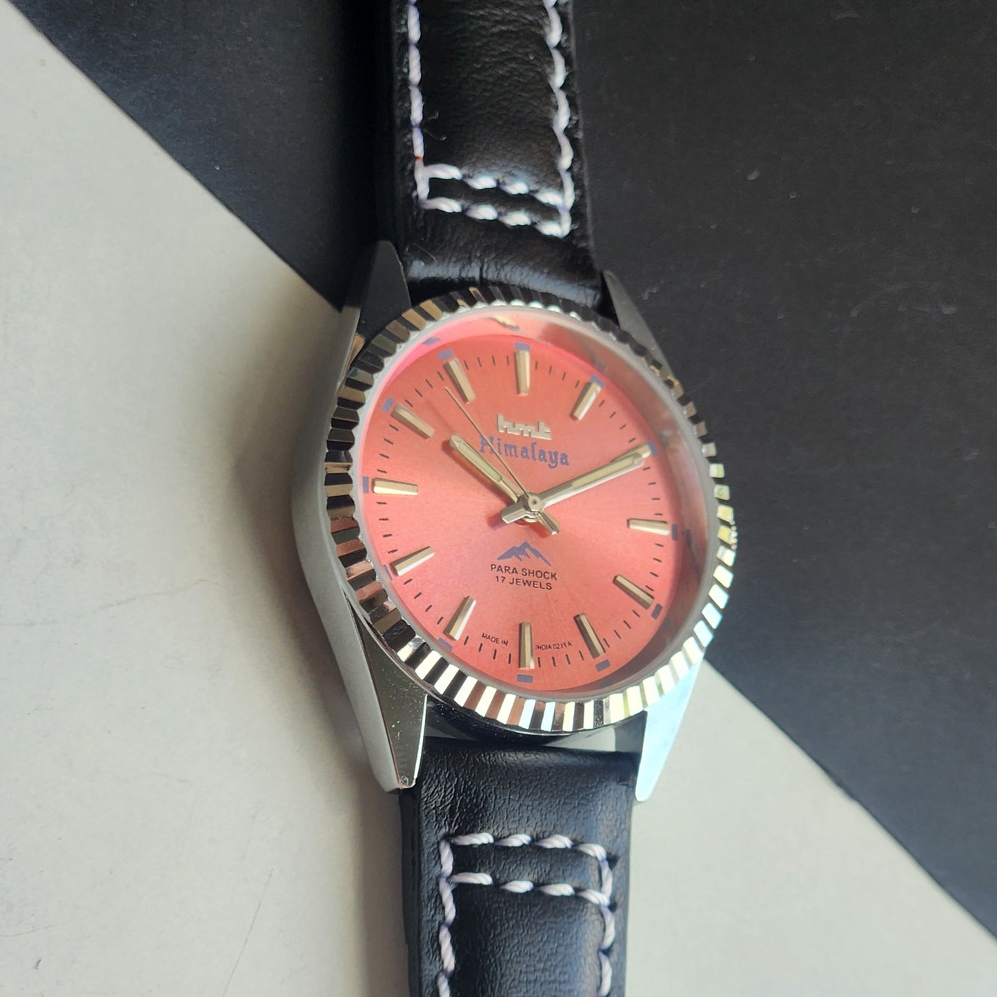 Vintage HMT Himalaya Hand Winding 17 Jewels Pink Face 35mm Silver Case With Fluted Bezel Black Leather Strap Men's Wrist Watch G77