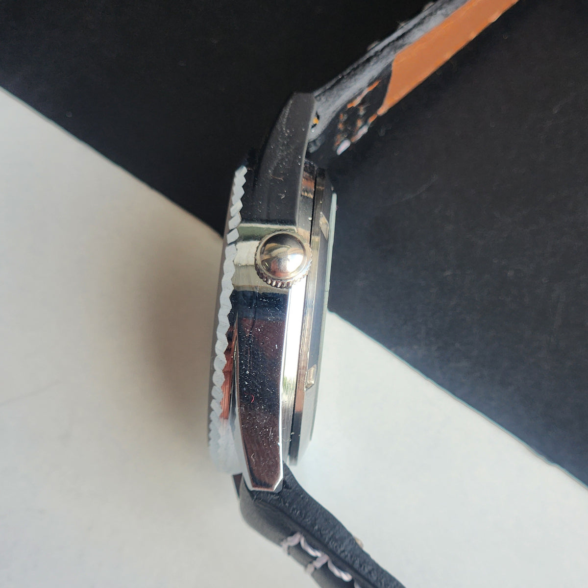 Vintage MOD HMT Himalaya Hand Winding 17 Jewels Pink Face 35mm Silver Case With Fluted Bezel Black Leather Strap Men's Wrist Watch G77