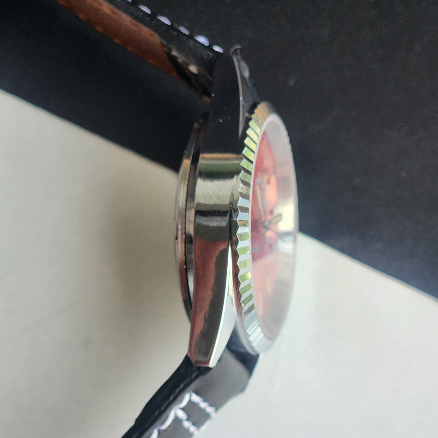 Vintage HMT Himalaya Hand Winding 17 Jewels Pink Face 35mm Silver Case With Fluted Bezel Black Leather Strap Men's Wrist Watch G77