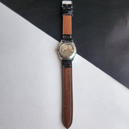 Vintage HMT Himalaya Hand Winding 17 Jewels Pink Face 35mm Silver Case With Fluted Bezel Black Leather Strap Men's Wrist Watch G77