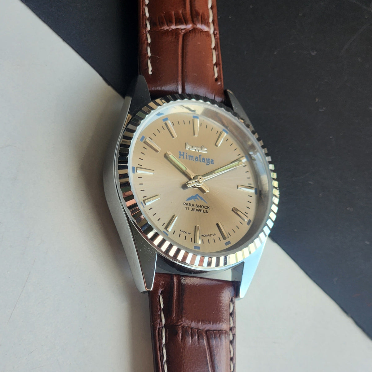 Vintage MOD HMT Himalaya Hand Winding 17 Jewels Silver Face 35mm Silver Case With Fluted Bezel Brown Leather Strap Men's Wrist Watch G78