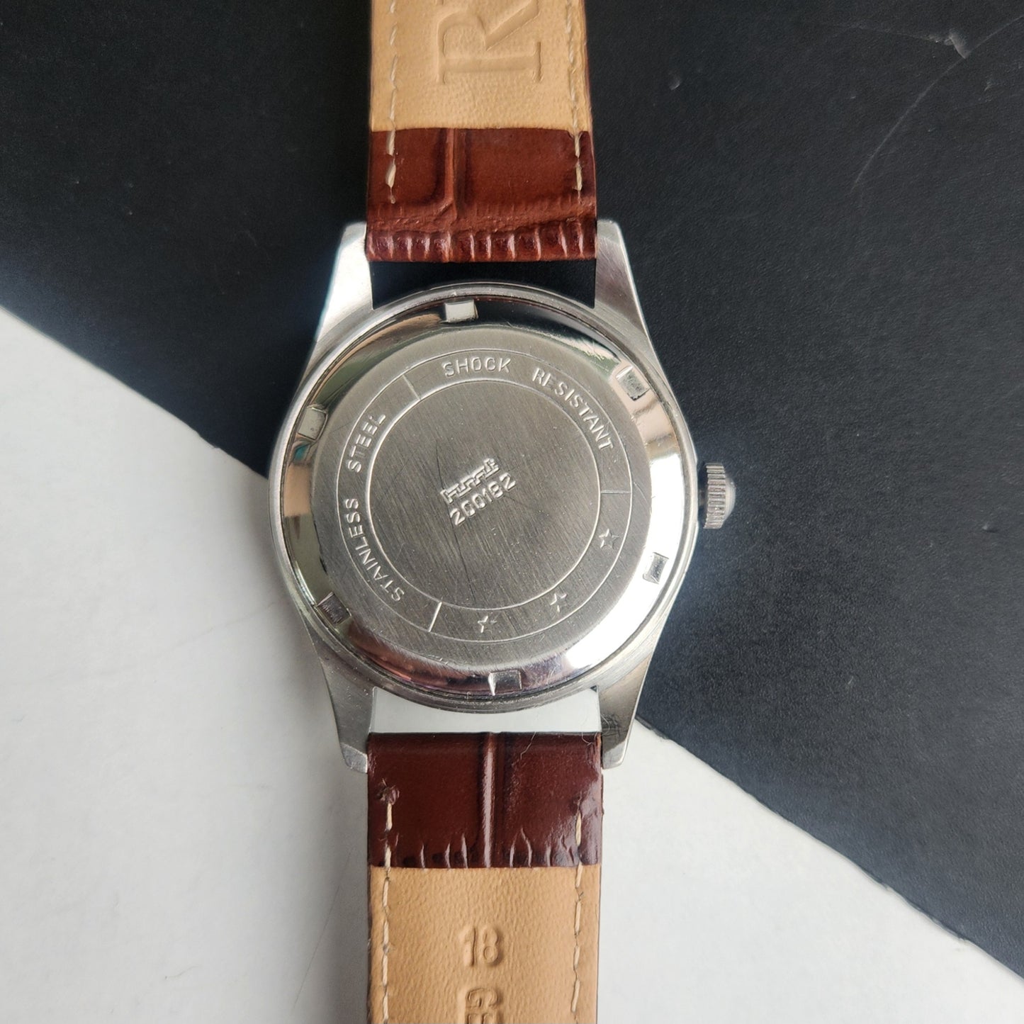 Vintage HMT Janata Devanagari Hand Winding 17 Jewels Red Face 35mm Silver Case Brown Leather Strap Men's Wrist Watch G80