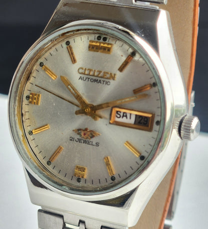 Vintage 1991 Original Citizen Automatic 8200 Silver Face 21 Jewels Day-Date Japanese Men's Wrist Watch ET03