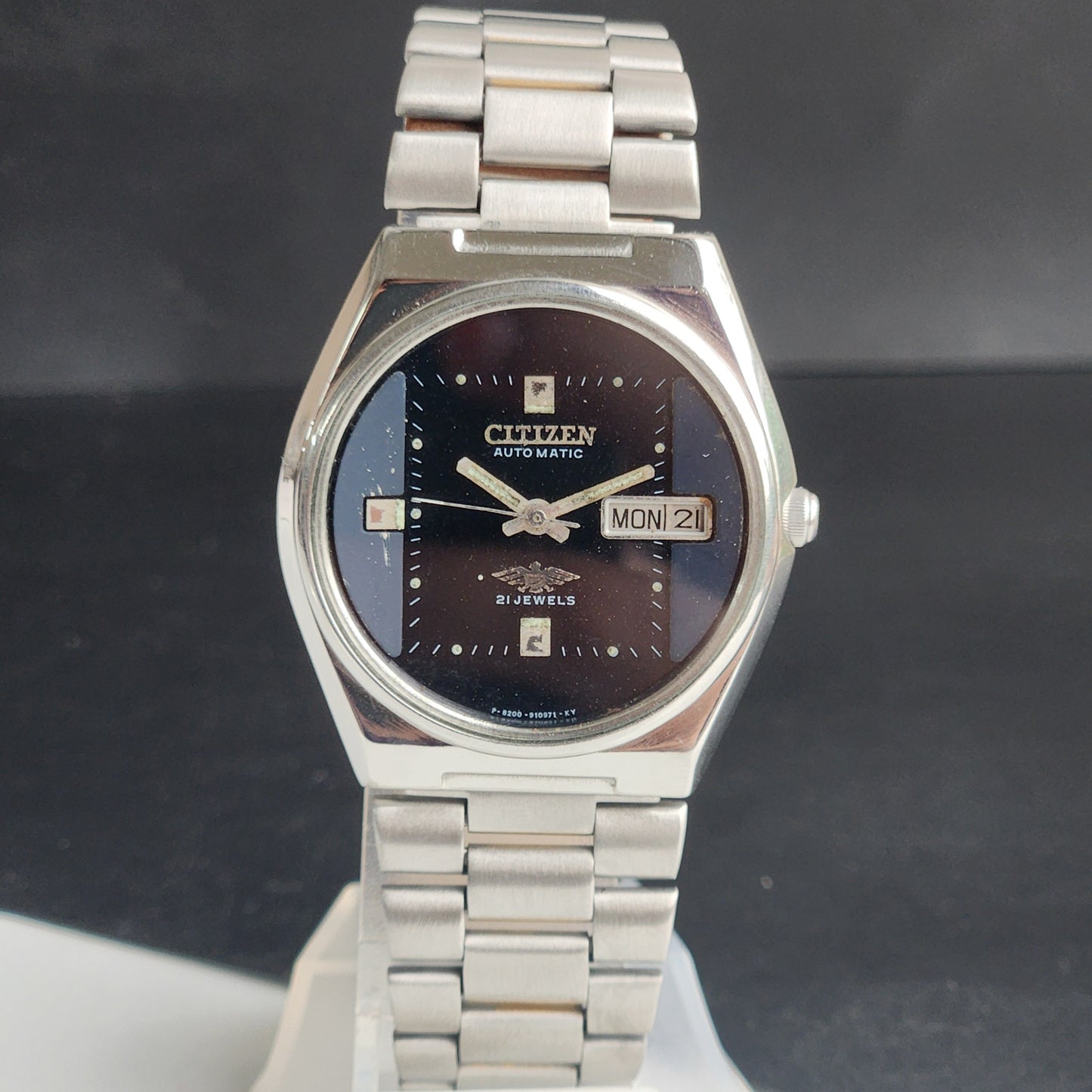 Vintage 1984 Original Citizen Automatic 8200 Blue Face 21 Jewels Day-Date Japanese Men's Wrist Watch ET09