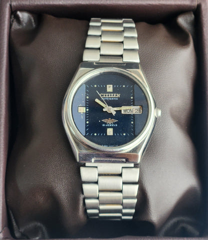 Vintage 1984 Original Citizen Automatic 8200 Blue Face 21 Jewels Day-Date Japanese Men's Wrist Watch ET09