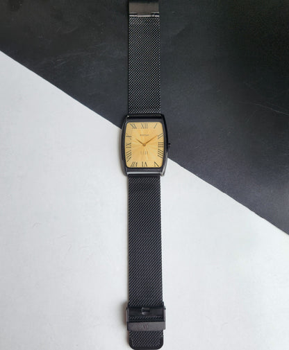 Original TITAN EDGE 1596NCA31 Barrel Golden Face 33MM Case Men's Watch G90