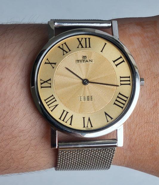 Original TITAN EDGE 159YAB Round Golden Face 38MM Case Men's Watch G95