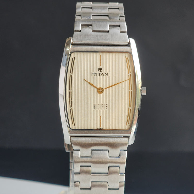 Original TITAN EDGE 1044YCE31 Barrel Off White Face 30MM Case Men's Watch H01