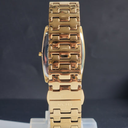 Original TITAN EDGE 1044YCE31 Barrel White Face 30MM Case Men's Watch H03