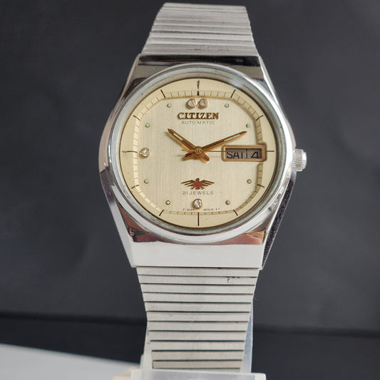 Vintage 1995 Original Citizen Automatic 8200 Golden Face 21 Jewels Day-Date Japanese Men's Wrist Watch ET18