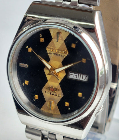 Vintage 1981 Original Citizen Automatic 8200 Black Face 21 Jewels Day-Date Japanese Men's Wrist Watch ET29