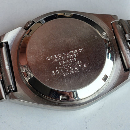 Vintage 1983 Original Citizen Automatic 8200 Grey Face 21 Jewels Day-Date Japanese Men's Wrist Watch ET37