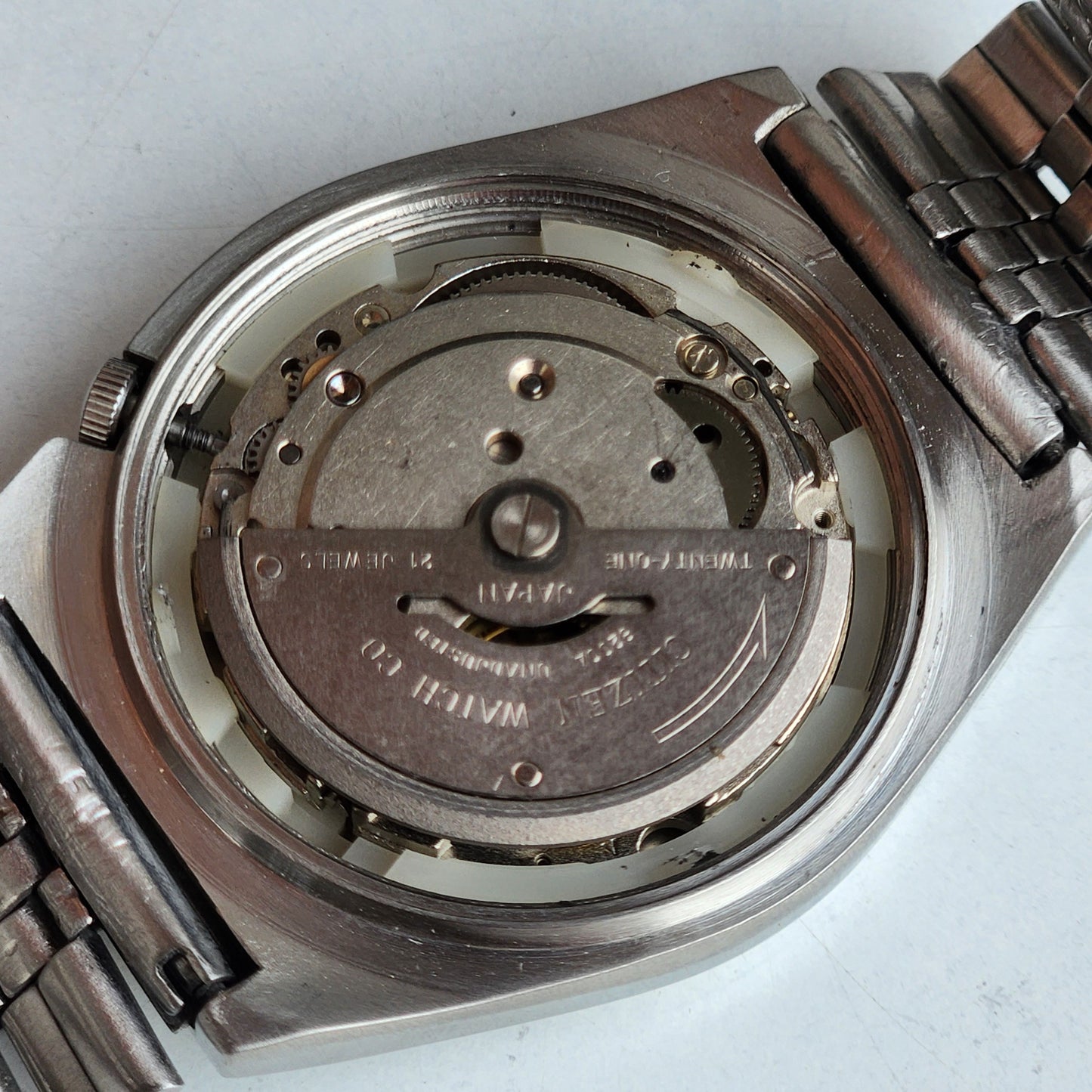 Vintage 1983 Original Citizen Automatic 8200 Grey Face 21 Jewels Day-Date Japanese Men's Wrist Watch ET37
