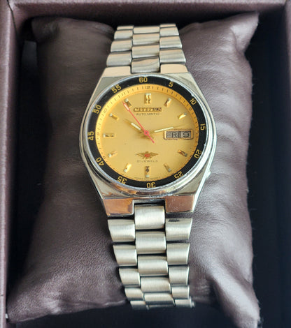 Vintage 1990 Original Citizen Automatic 8200 Golden Face 21 Jewels Day-Date Japanese Men's Wrist Watch ET40