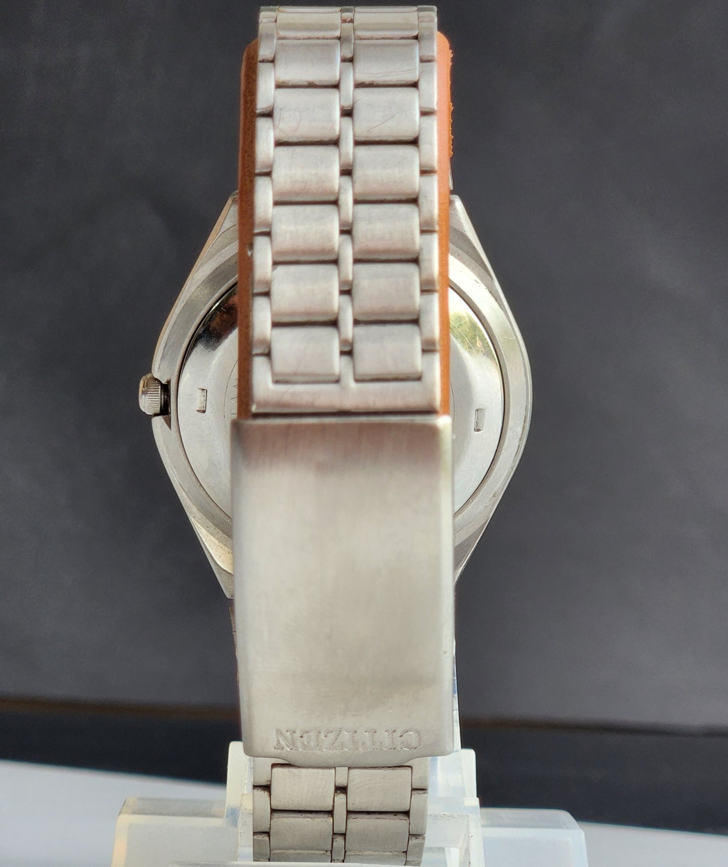 Vintage 1981 Original Citizen Automatic 8200 Black Face 21 Jewels Day-Date Japanese Men's Wrist Watch ET44
